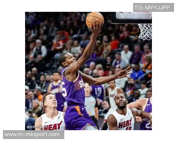 太阳主帅强调快攻策略每次推进都需有目的性与意义 太阳主帅强调快攻策略每次推进都需有目的性与意义