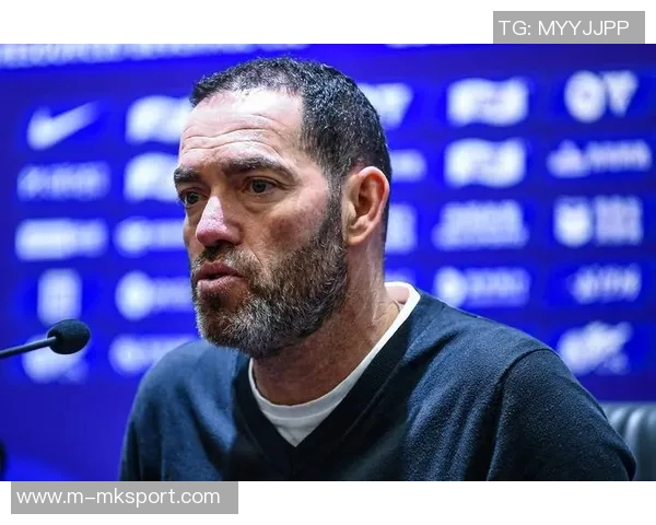 团结一致重振信心苏亚雷斯呼吁共同面对失败的挑战 团结一致重振信心苏亚雷斯呼吁共同面对失败的挑战