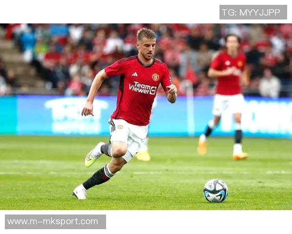 曼联计划召回马拉西亚入队名单球员积极态度令人欣慰 曼联计划召回马拉西亚入队名单球员积极态度令人欣慰