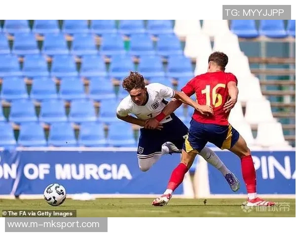 英格兰U19队新星崭露头角15岁小将道曼等四人入选名单 英格兰U19队新星崭露头角15岁小将道曼等四人入选名单