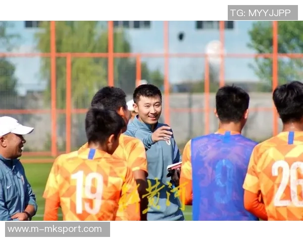 周海滨担任U15国足主教练40岁前国脚开启新征程