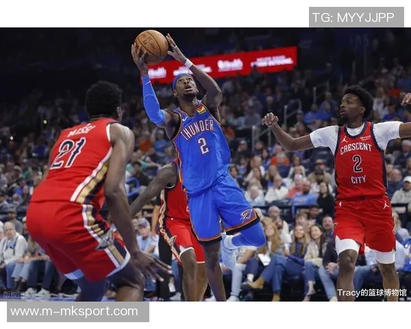 米切尔半场表现抢眼16分钟内高效贡献12分3板1助1断1帽 米切尔半场表现抢眼16分钟内高效贡献12分3板1助1断1帽