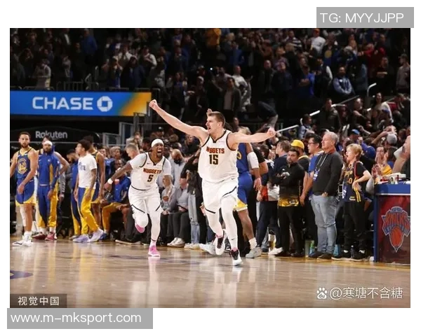 掘金官方两次失误NBA官方最终确认约基奇三双数据为27分12篮板11助攻 掘金官方两次失误NBA官方最终确认约基奇三双数据为27分12篮板11助攻