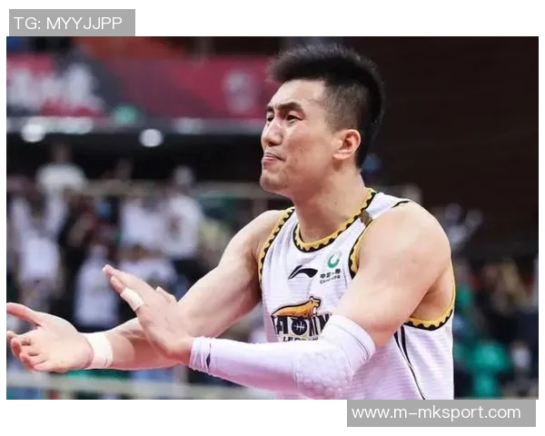 郭艾伦末节狂砍12分助球队逆转替补表现出色贡献19分3板2助